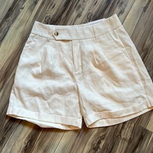 The high waist short by Ann Taylor, size 2, in cream